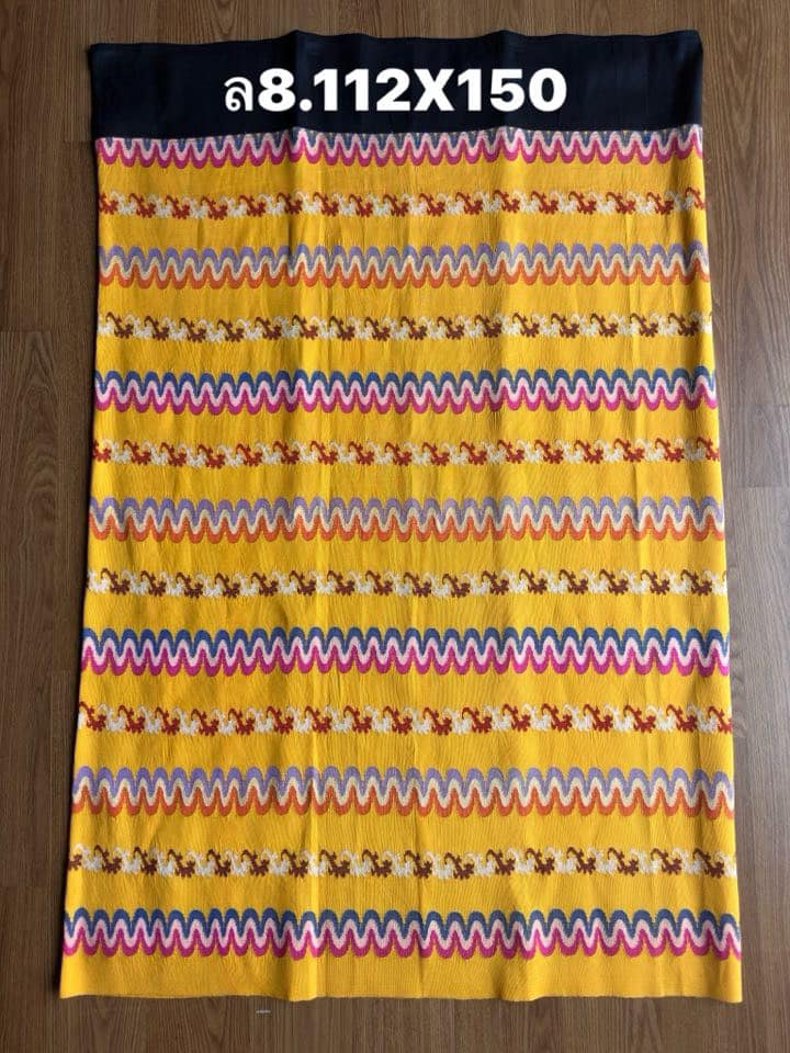 Genuine Luntaya silk skirt, woven on a shuttle, size 112x150cm, yellow background, code N9-SIL-05086711294