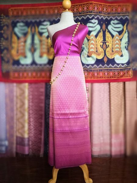 (Dress fabric) Surin silk, size 1x4 meters (pattern 2 meters + solid color 2 meters), purple-pink, code N10-NY0322663