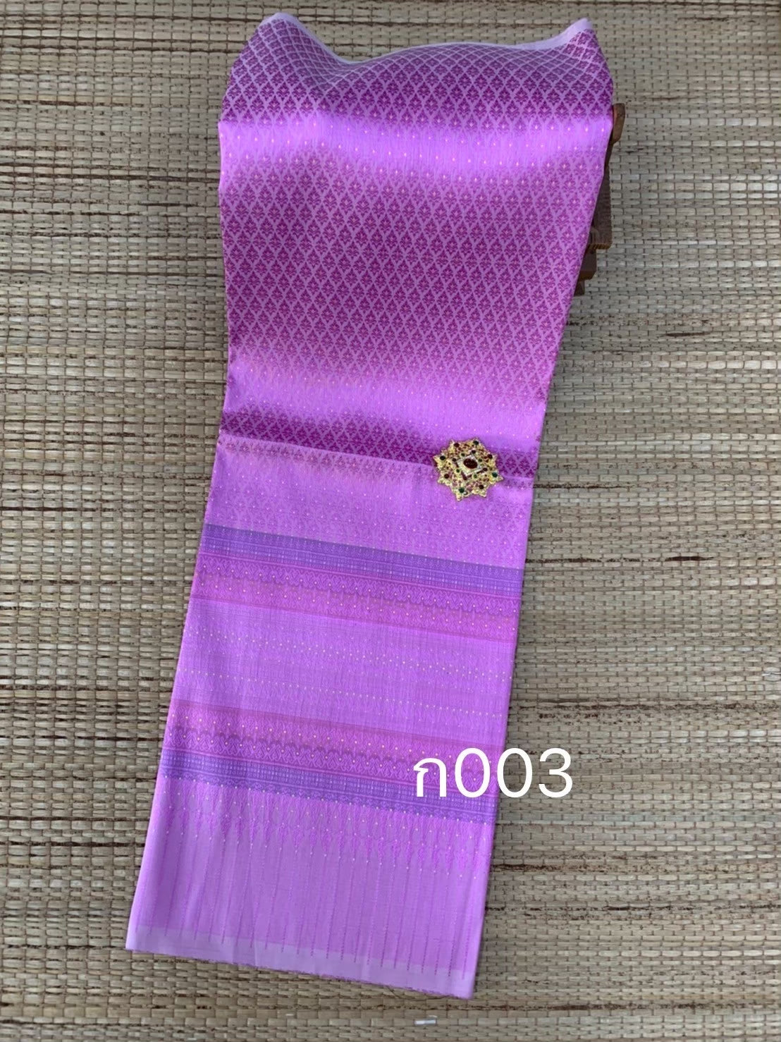 Surin silk skirt, 32 tako, with pollen, raised tinsel, size 1x2 meters, lotus petal purple, code N11-AA-ก003