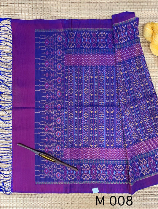 Mudmee silk sarong, real silk, 6 tassels, has a front, ruffled hem, size 1x2 meters, purple-blue color, code L9A-AA-M008.