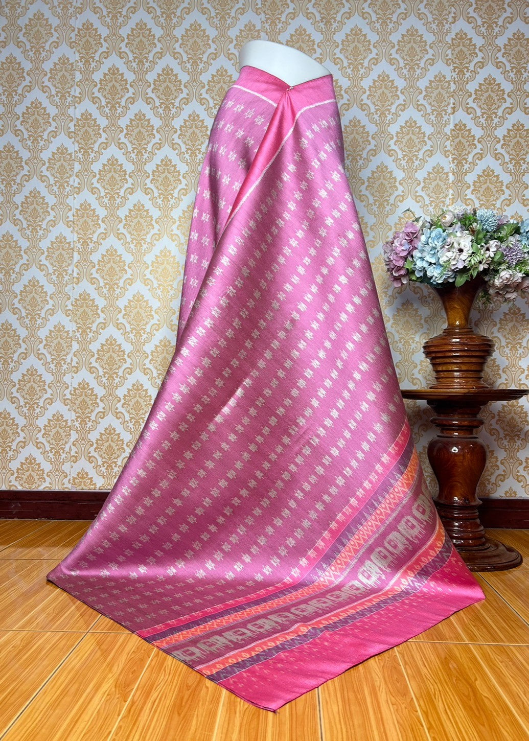 Mudmee silk sarong, 3 tako, size 1x2 meters, pink background, code R2Q-KN-06116721112