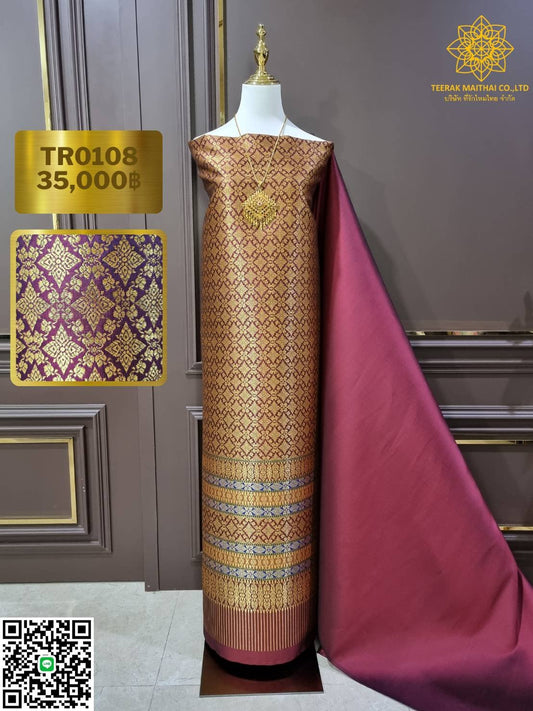 (Dress cloth) Lamphun silk Lift the flowers with gold tinsel (ground color 2 meters + pattern 2.4 meters), crimson red, code N90-29-TR0108