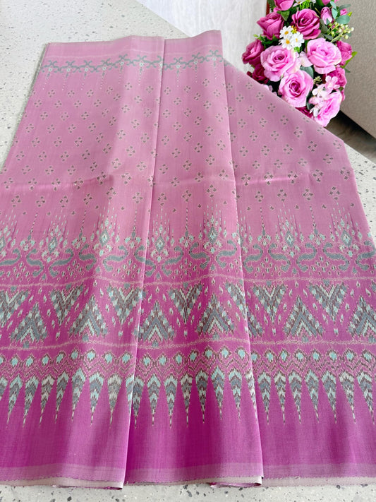 Sin Mudmee silk Woven with squirrel tail pattern, 3 tako, size 1x2 meters, pink tone, code R2Q-SN-10236756