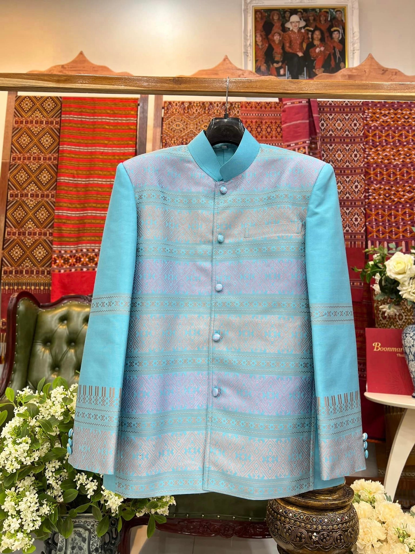 Suit shirt with royal collar, long sleeves, Praewa silk, blue, code DM-BM-0323678