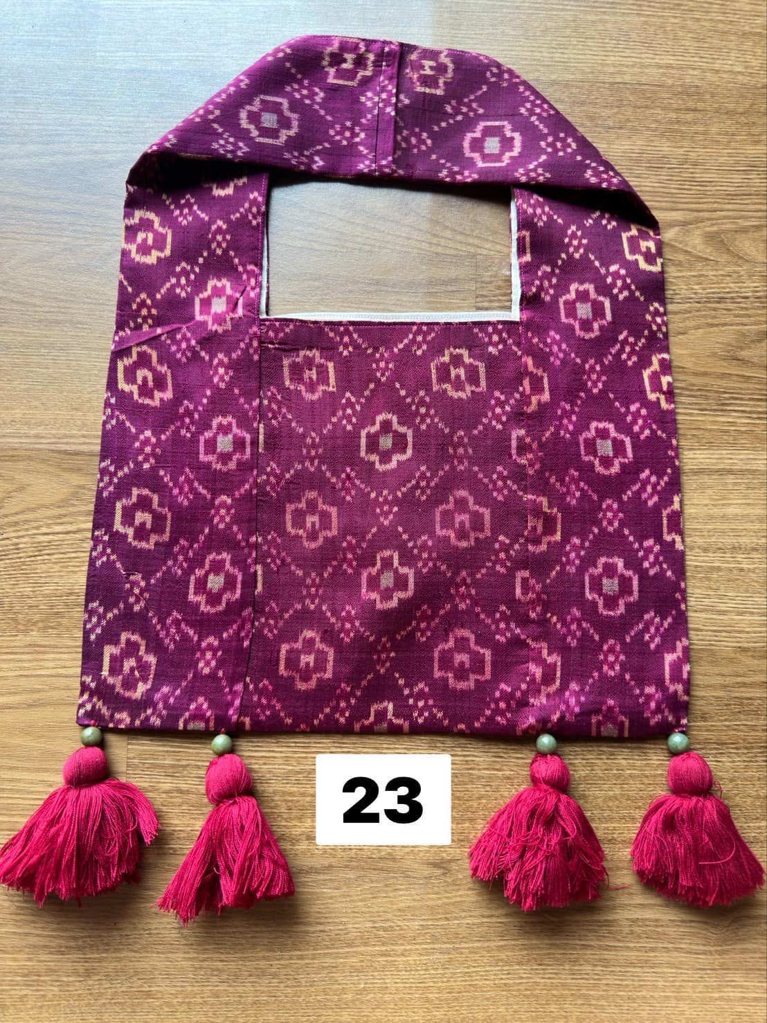 Battambang Mudmee silk bag, real silk, size 20x30cm, purple background, code GLC-SIL-06056723