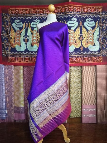 Surin silk skirt, real silk, size 1x2 meters, woven with gold thread, purple background N11-NY0224666