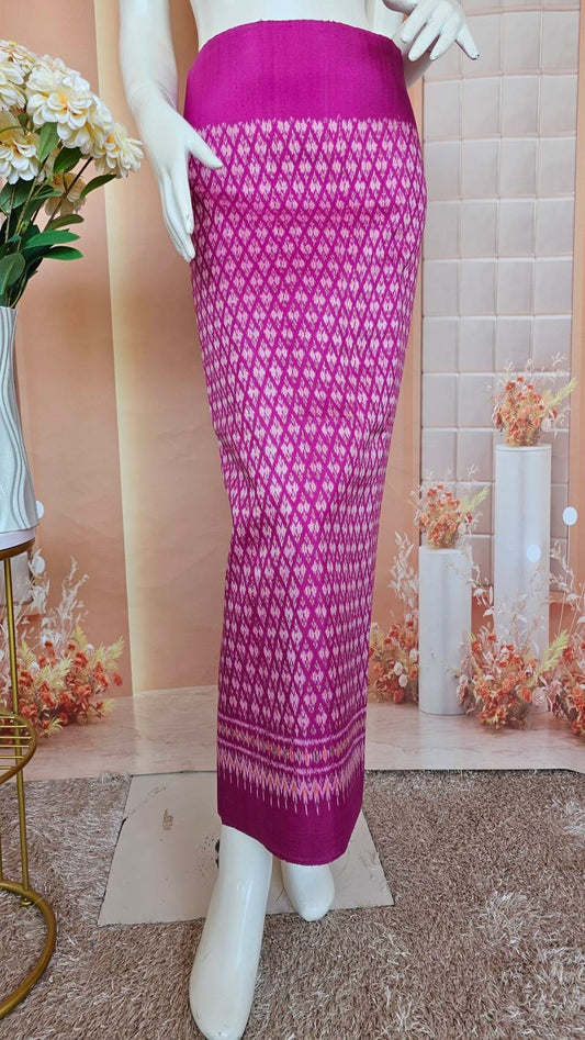 Mudmee silk sarong, 2 takor, size 1x2 yards, local pattern, pink, code R1Q-SN-03066710