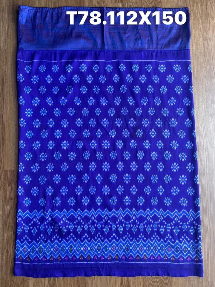 Battambang sarong, natural color, 3-takor cham cloth, size 112x150cm, blue background, code N9-SIL-T78