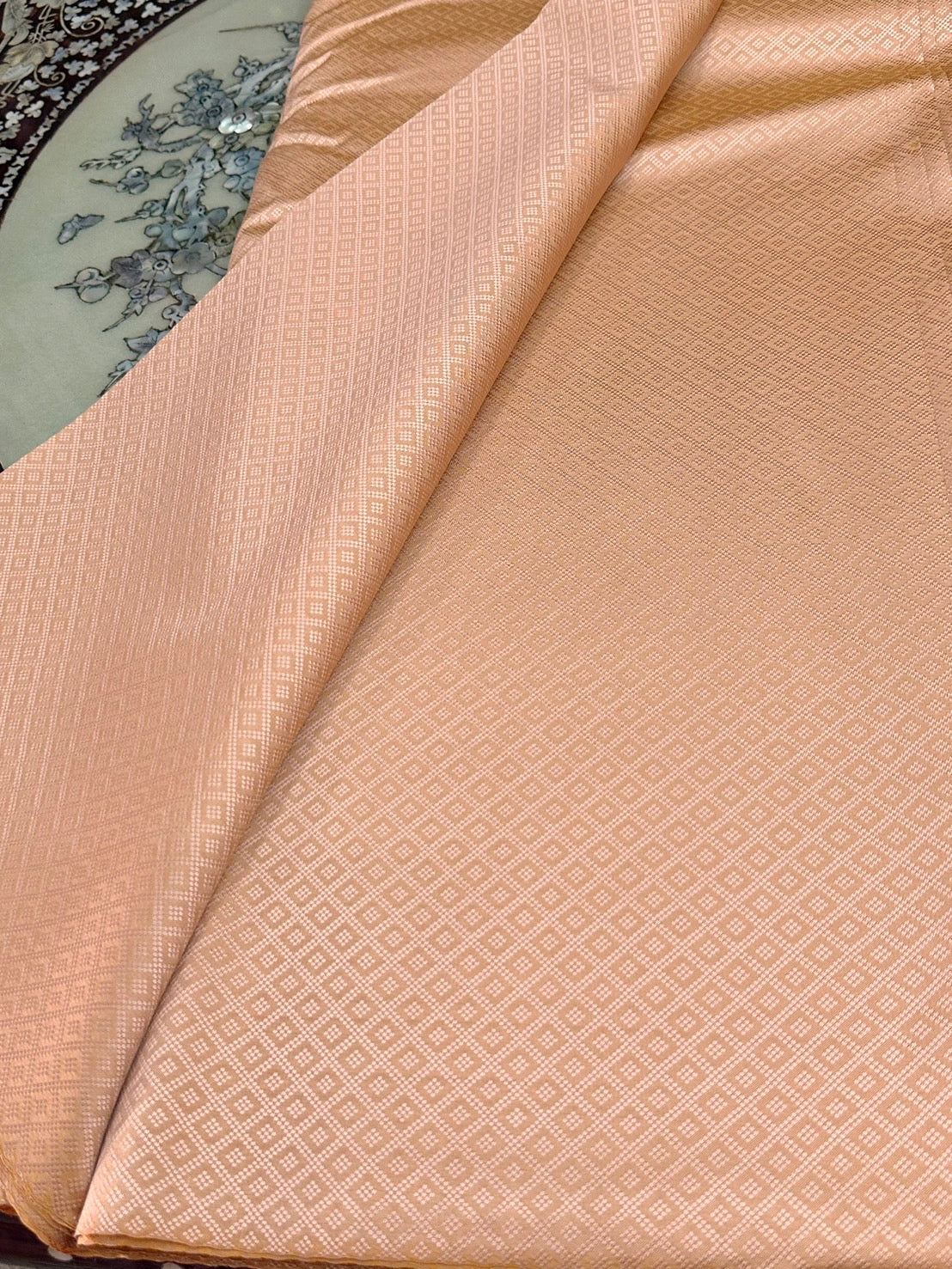 Yok Dok Luk Kaew silk, plain color, real silk, 8 tako, beige, golden brown. Sold by the yard, code B1-1001671